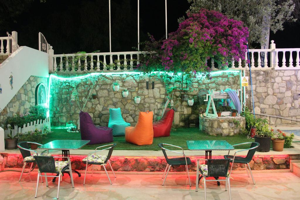 Kabasakal Hotel Çeşme Eksteriør billede