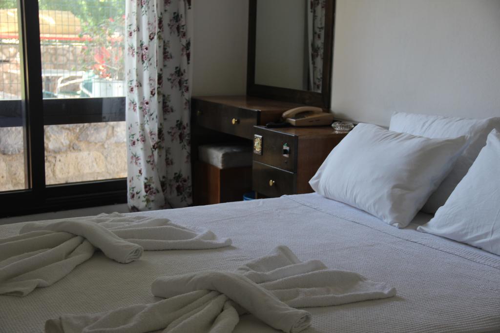 Kabasakal Hotel Çeşme Eksteriør billede